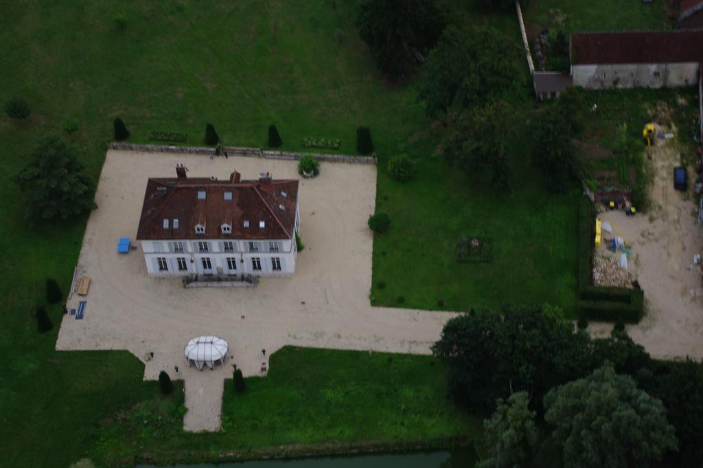 Chateau De Pommeuse Eksteriør billede